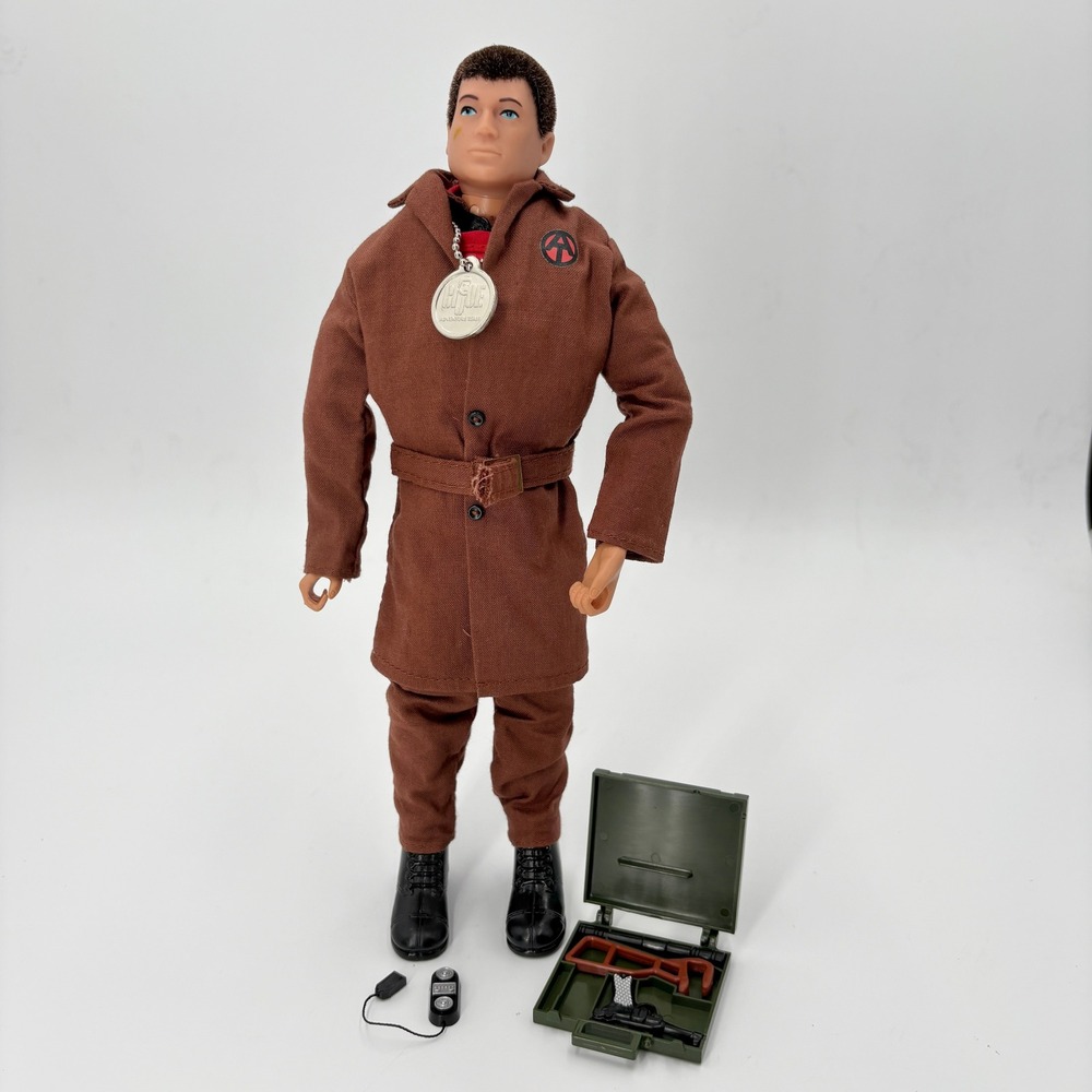 GI Joe Undercover Agent Timeless Collection 2002 12" Figure Adventure Team